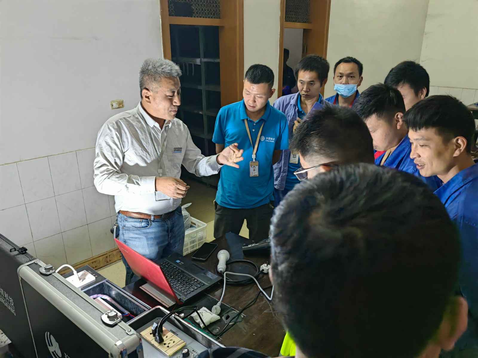 爱游戏(中国)唯一官方网站为中移铁通有限公司安全用电培训